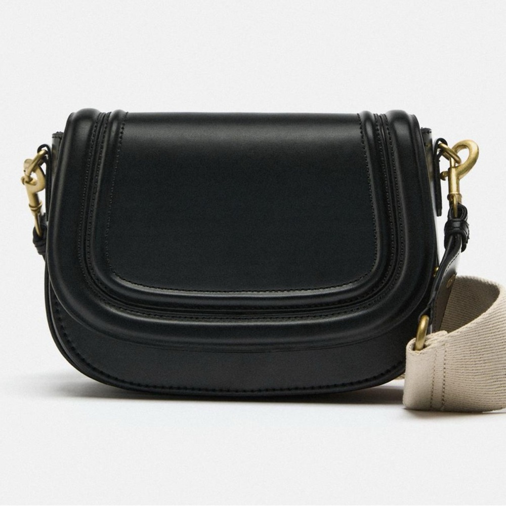 NWOT. Zara cross body bag.